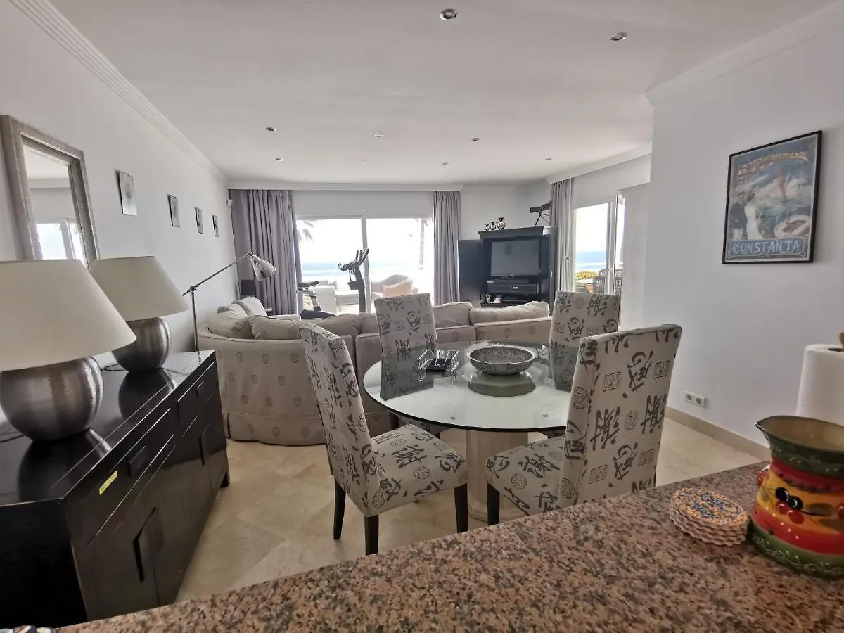 Sinfonia Del Mar Apartment 에스테포나 0*,  스페인